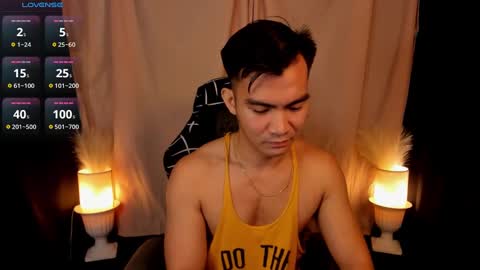 Snapshot of 000batman000 chatting on 5, 2, 2025 Bruce online show from 5, 2, 2025