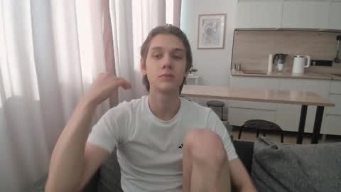 Adam online show from 11, 9, 2025