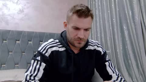 10in_deluxe online show from 15, 12, 2025