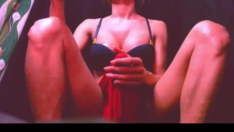 CALL ME BABY online show from 4, 2, 2025