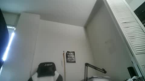 11inchtattedtrinibad online show from 29, 3, 2026