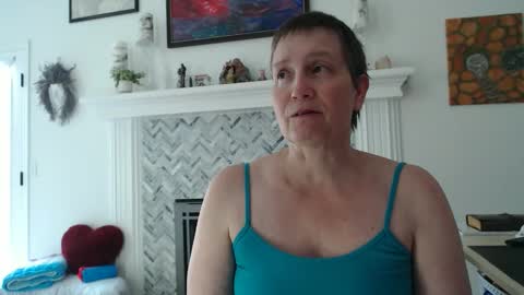 Aurora Willows online show from 29, 5, 2026