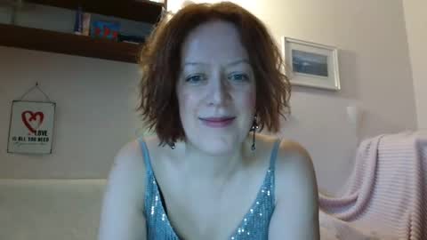 12ennie online show from 20, 11, 2025