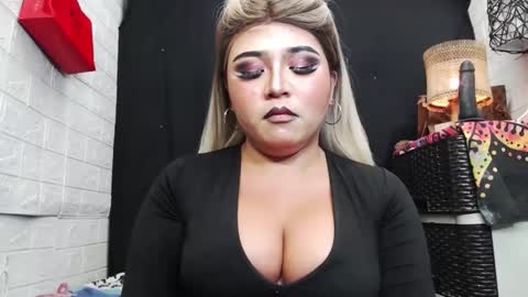 sexy kia online show from 21, 11, 2025