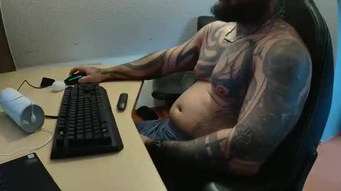 Snapshot of 19andre90 chatting on 24, 10, 2025 19andre90 online show from 24, 10, 2025