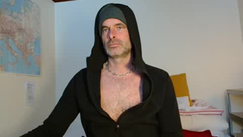 Snapshot of 19djulia chatting on 28, 1, 2025 djulia online show from 28, 1, 2025