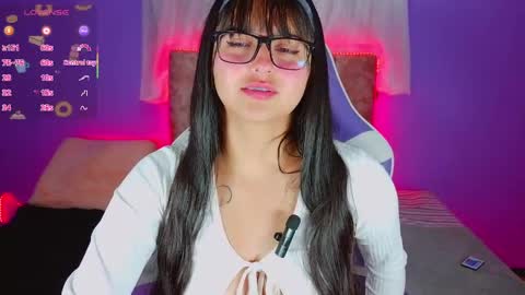 Snapshot of 1_scarllet_ chatting on 28, 3, 2026 1_scarllet_ online show from 28, 3, 2026