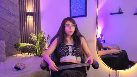 anya online show from 8, 11, 2025