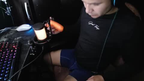 Snapshot of 1dirtkinkcock chatting on 10, 6, 2026 samuel online show from 10, 6, 2026