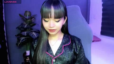 Snapshot of 1hottiegabby chatting on 12, 10, 2025 Gabby online show from 12, 10, 2025