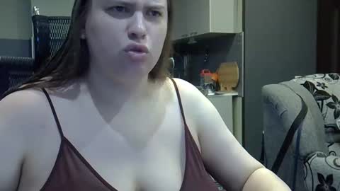 1LINDSEY1 online show from 18, 9, 2025