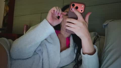 Snapshot of 1lovely1 chatting on 27, 6, 2026 Onna online show from 27, 6, 2026