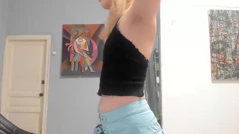 1lovepizza online show from 11, 11, 2025