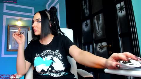 Moona  online show from 29, 12, 2024