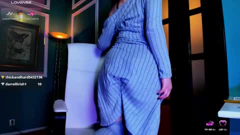 Moona  online show from 4, 3, 2025