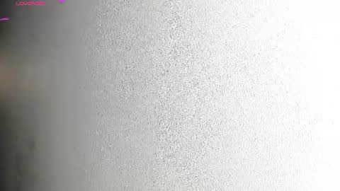 Snapshot of 1naughty_milf chatting on 17, 7, 2026 Luisa online show from 17, 7, 2026