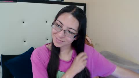 paola online show from 4, 6, 2026
