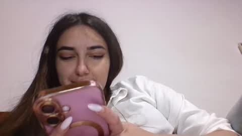 Snapshot of 20_ivy chatting on 12, 4, 2026 20 ivyy online show from 12, 4, 2026