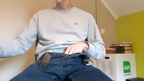 Snapshot of 22_acacia_avenue chatting on 28, 2, 2026 22_acacia_avenue online show from 28, 2, 2026