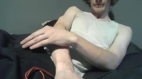 Snapshot of 2big2hype chatting on 22, 3, 2026 cheif online show from 22, 3, 2026