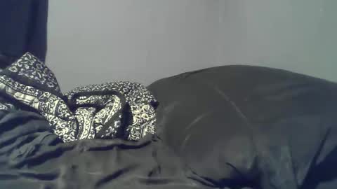 Snapshot of 2big2hype chatting on 22, 4, 2026 cheif online show from 22, 4, 2026