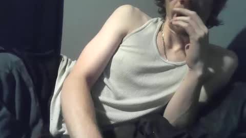 Snapshot of 2big2hype chatting on 23, 4, 2026 cheif online show from 23, 4, 2026