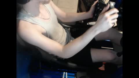 Snapshot of 2big2hype chatting on 31, 5, 2026 cheif online show from 31, 5, 2026