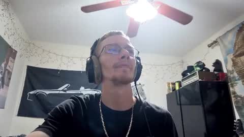 Snapshot of 2big2hype chatting on 10, 7, 2026 cheif online show from 10, 7, 2026
