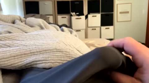 2centz online show from 4, 1, 2025