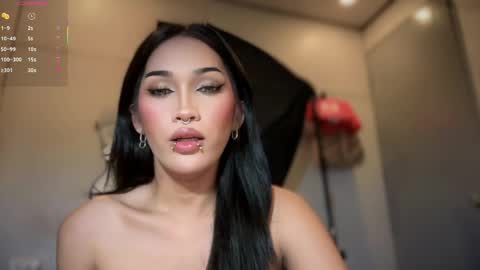 Snapshot of 2damnh0t_slut chatting on 26, 4, 2026 haduki online show from 26, 4, 2026