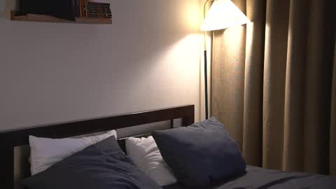 Elley  online show from 19, 2, 2026