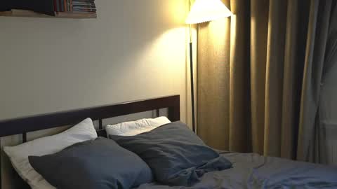 Elley  online show from 17, 3, 2026