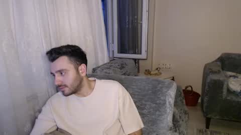 Snapshot of 2handsomeman chatting on 15, 5, 2026 Berk online show from 15, 5, 2026