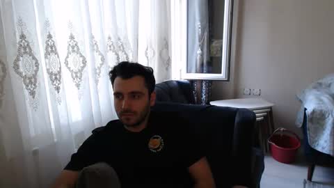 Snapshot of 2handsomeman chatting on 26, 5, 2026 Berk online show from 26, 5, 2026