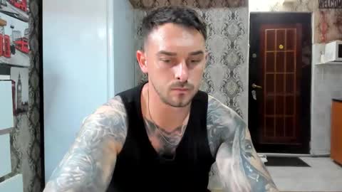 2sexymuscles online show from 10, 6, 2026