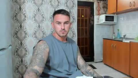 Snapshot of 2sexymuscles chatting on 24, 7, 2026 2sexymuscles online show from 24, 7, 2026