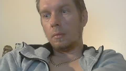 Snapshot of 2small4you83 chatting on 28, 12, 2024 2small4you83 online show from 28, 12, 2024