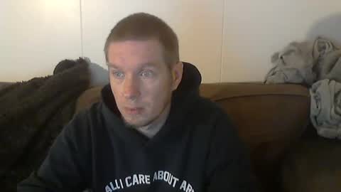 Snapshot of 2small4you83 chatting on 7, 3, 2025 2small4you83 online show from 7, 3, 2025