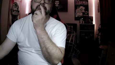 Snapshot of 3ndlessmike chatting on 13, 5, 2026 3ndlessmike online show from 13, 5, 2026