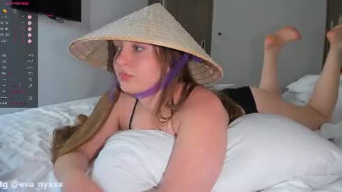 Snapshot of 3va_nyx chatting on 12, 6, 2026 Eva online show from 12, 6, 2026