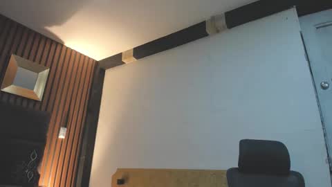 3X NAXAA online show from 2, 11, 2025