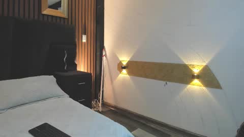 3X NAXAA online show from 11, 11, 2025