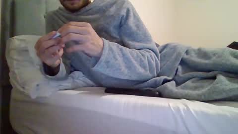 420feetloverr420 online show from 12, 10, 2025