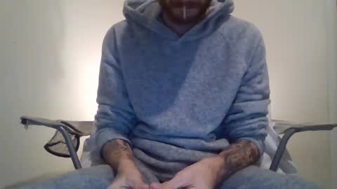 420feetloverr420 online show from 10, 11, 2025