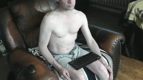 Snapshot of 51_donny chatting on 25, 6, 2026 51_donny online show from 25, 6, 2026