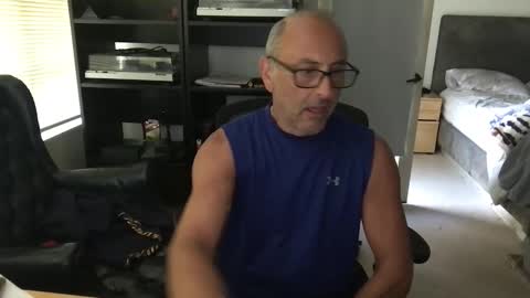 daddy vegas  for single women and couples here online show from 19, 3, 2026