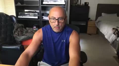 daddy vegas  for single women and couples here online show from 28, 3, 2026