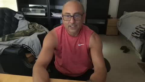 daddy vegas  for single women and couples here online show from 29, 3, 2026