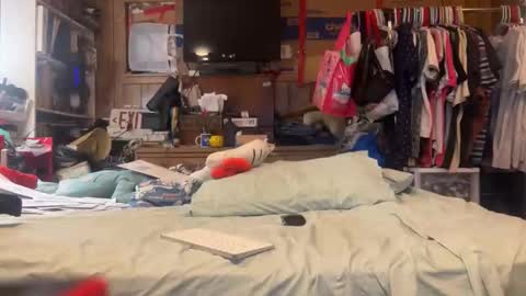 FUCKR online show from 6, 4, 2026