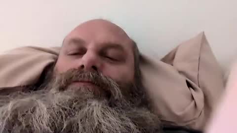 69singledad79 online show from 4, 2, 2025